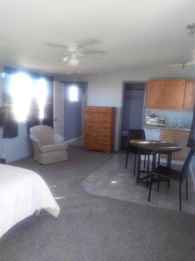 Mountain View Efficiency Apartment ทูมสโตน ภายนอก รูปภาพ